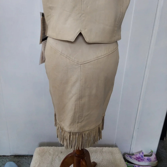 Pioneer Wear Vintage NOS Cream Leather Button Down Front Fringed A-Line Skirt‎ - Picture 3 of 16